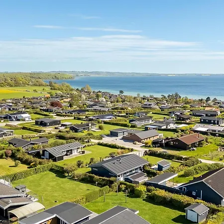 Carlie - 400m From The Sea By Interhome Feriehus Rønde