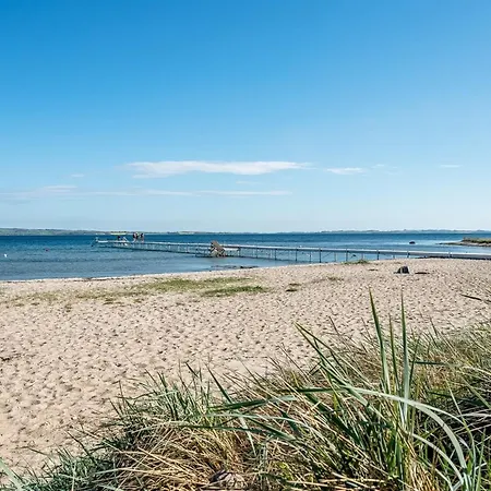 Carlie - 400m From The Sea By Interhome *