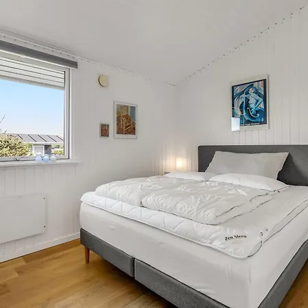 Carlie - 400m From The Sea By Interhome Feriehus